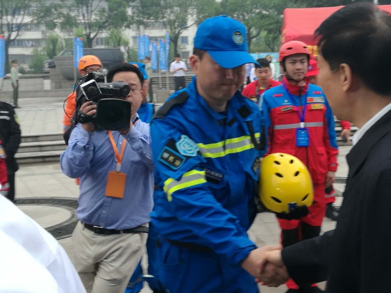 1494629076545404.jpg 微信图片_20170512122528_副本.jpg