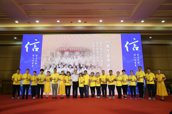 1498753839511476.jpg ab909029d3d64b549ef50e5620018b78_th.jpg